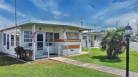7016 Fairview Village Cir, Winter Haven, FL 33881