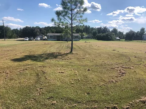 4460 Roundup Dr, Polk City, FL 33868