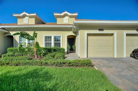 1084 Blackwolf Run Rd, Davenport, FL 33896