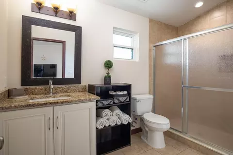 Bath - 3211 Lakeshore Blvd, Saint Cloud, FL 34769 photo 4 of 7