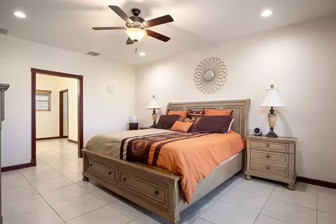 Bedroom - 3211 Lakeshore Blvd, Saint Cloud, FL 34769 photo 1 of 10