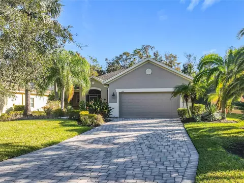 100 Vizcaya Ct, Kissimmee, FL 34759