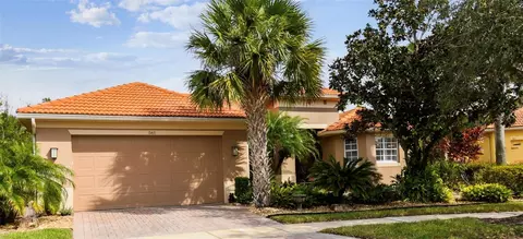 561 Sienna Dr, Poinciana, FL 34759