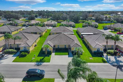 2216 Mystic Ring Loop, Poinciana, FL 34759