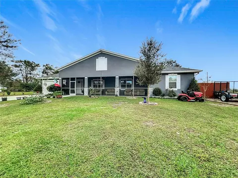 365 Nassau Ave, Lake Wales, FL 33853