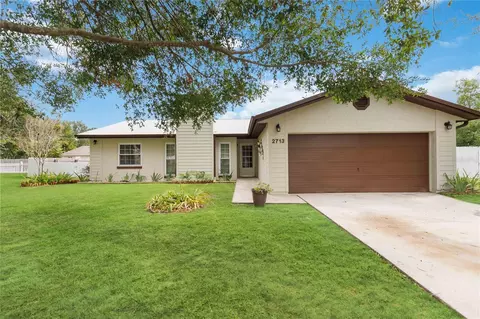2713 Green Meadow Cir, Kissimmee, FL 34741