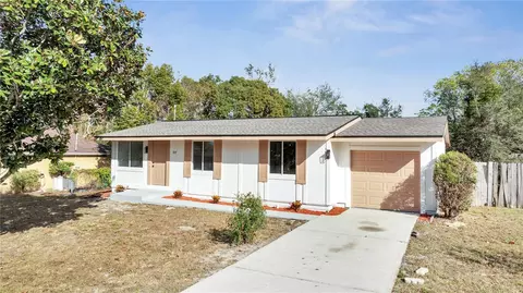 857 Glasgow Ave, Deltona, FL 32738