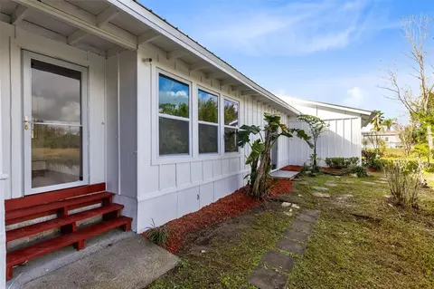 8965 Richmond Rd, Saint Cloud, FL 34773 photo 6