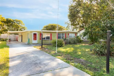 1009 Montana Ave, Saint Cloud, FL 34769