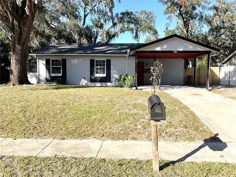 916 S Park Ct, Kissimmee, FL 34741
