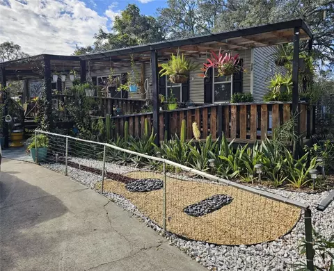 217 Doe Dr, Davenport, FL 33837
