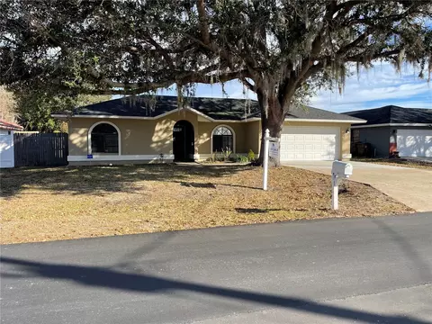 511 Kilimanjaro Dr, Kissimmee, FL 34758