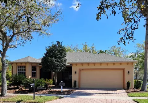 900 Shorehaven Dr, Poinciana, FL 34759
