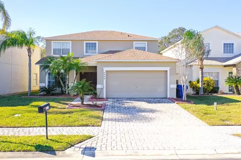 4608 Cumbrian Lakes Dr, Kissimmee, FL 34746