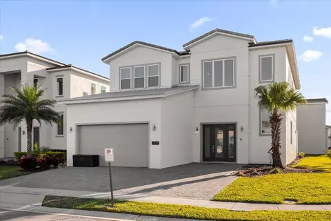 2137 Pine Oak Loop, Davenport, FL 33837