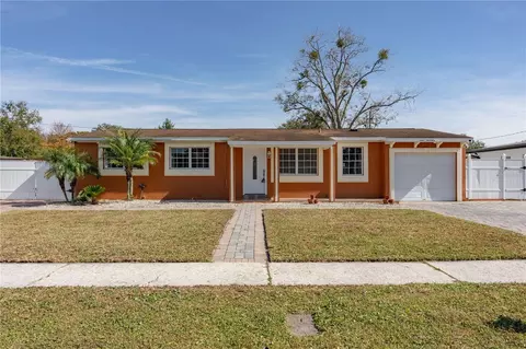 413 Egan Dr, Orlando, FL 32822