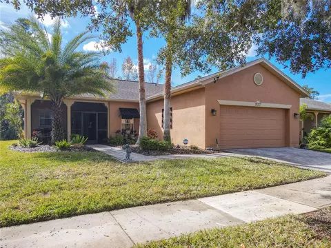 327 Davinci Pass, Kissimmee, FL 34759