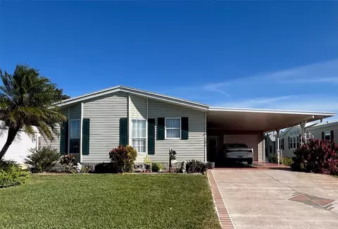 1296 Skyline Dr, Tavares, FL 32778