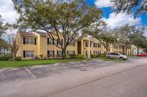 2013 Dixie Belle Dr #F, Orlando, FL 32812