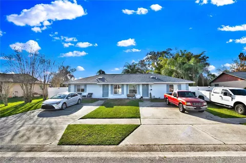 2804 Coral Reef Dr, Orlando, FL 32826