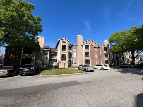 4200 Thornbriar Ln #208, Orlando, FL 32822