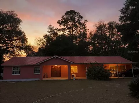 912 NE 144th Ct, Silver Springs, FL 34488