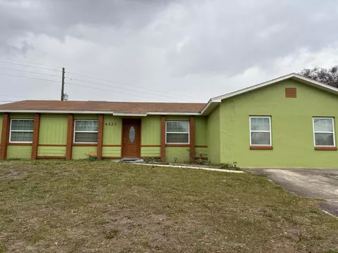 4523 San Sebastian Cir, Orlando, FL 32808