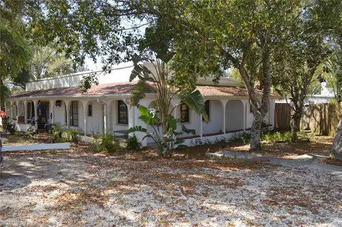 630 N Crooked Lake Dr, Babson Park, FL 33827