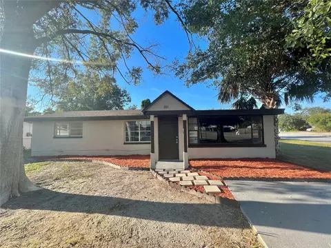 201 4th Jpv St, Winter Haven, FL 33880
