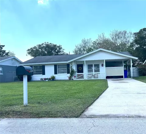 224 Montana Ave, Saint Cloud, FL 34769