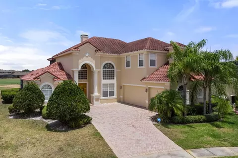 2375 Pinehurst Ct, Davenport, FL 33837