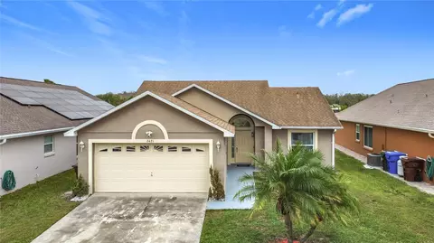 2421 Black Powder Ln, Kissimmee, FL 34743