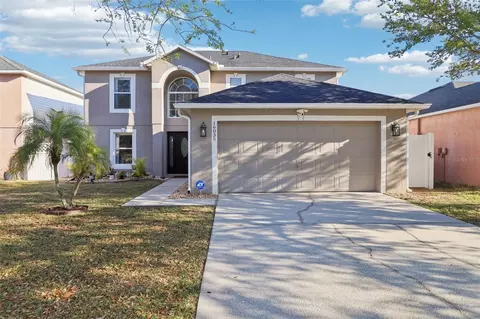 16035 Wilkinson Dr, Clermont, FL 34714