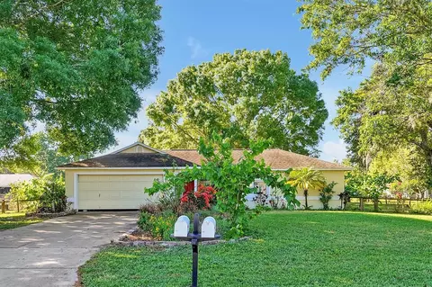 541 Rebecca Dr, Saint Cloud, FL 34769