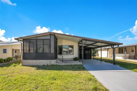 6462 Hollyberry Ln NE, Winter Haven, FL 33881