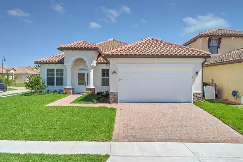 362 Villa Sorrento Cir, Haines City, FL 33844