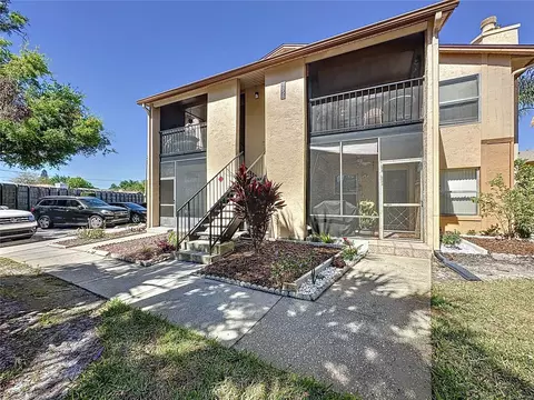 4858 S Semoran Blvd #2108, Orlando, FL 32822
