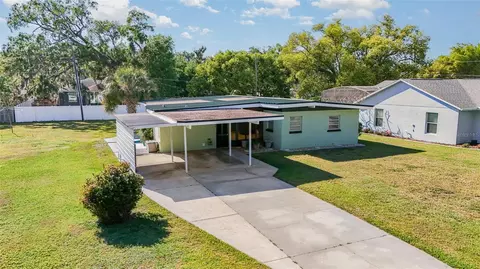 224 Pennsylvania Ave, Saint Cloud, FL 34769