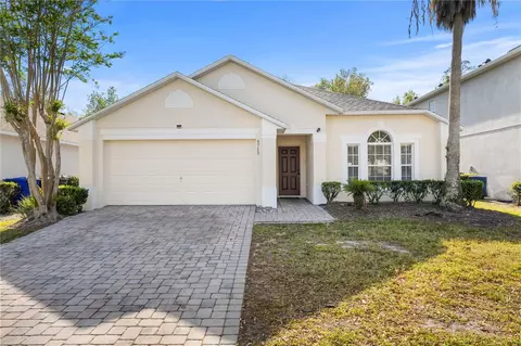4712 Cumbrian Lakes Dr, Kissimmee, FL 34746