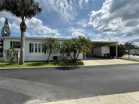 1385 Pine Island Dr S, Saint Cloud, FL 34771