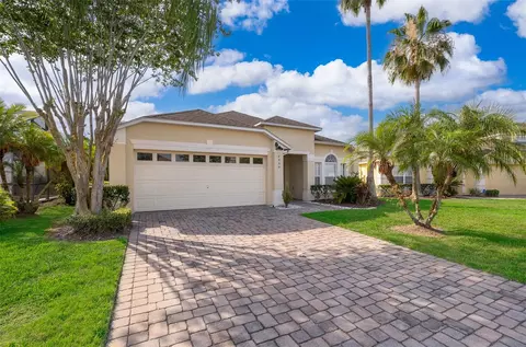 4809 Cumbrian Lakes Dr, Kissimmee, FL 34746