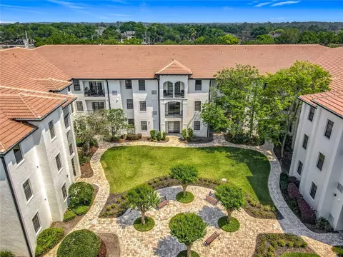 5550 E Michigan St #2214, Orlando, FL 32822