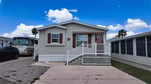 9000 Us Highway 192 #697, Clermont, FL 34714