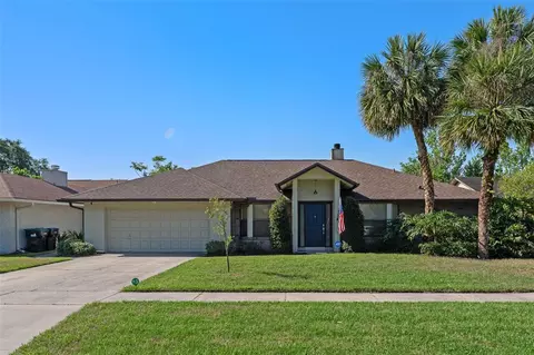 8242 Helena Dr, Orlando, FL 32817