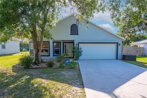 300 Grape Ave, Saint Cloud, FL 34772