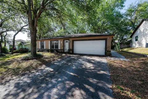 733 Licaria Dr, Ocoee, FL 34761