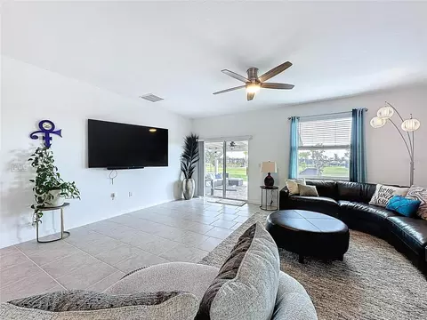 Living - 4190 Bull St, Saint Cloud, FL 34772 photo 3 of 8