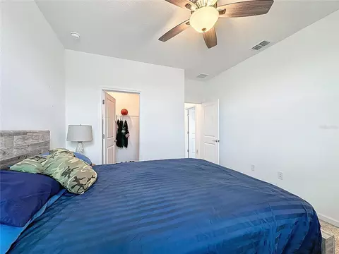 Bedroom - 4190 Bull St, Saint Cloud, FL 34772 photo 8 of 23