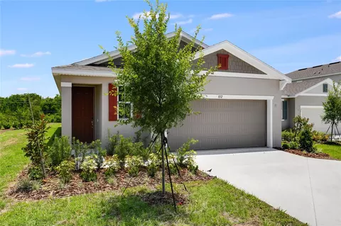 832 Lake Dell Rd, Dundee, FL 33838