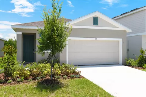 828 Lake Dell Rd, Dundee, FL 33838